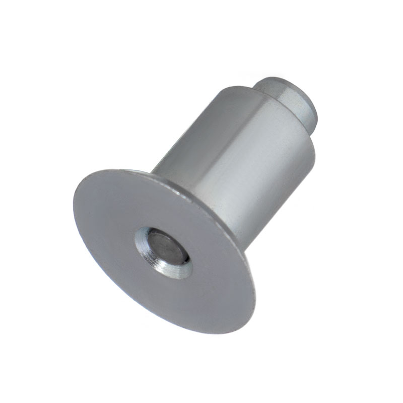 Riveting and assembling iron core-1